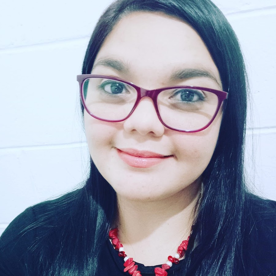 Ana Escalante YouTube