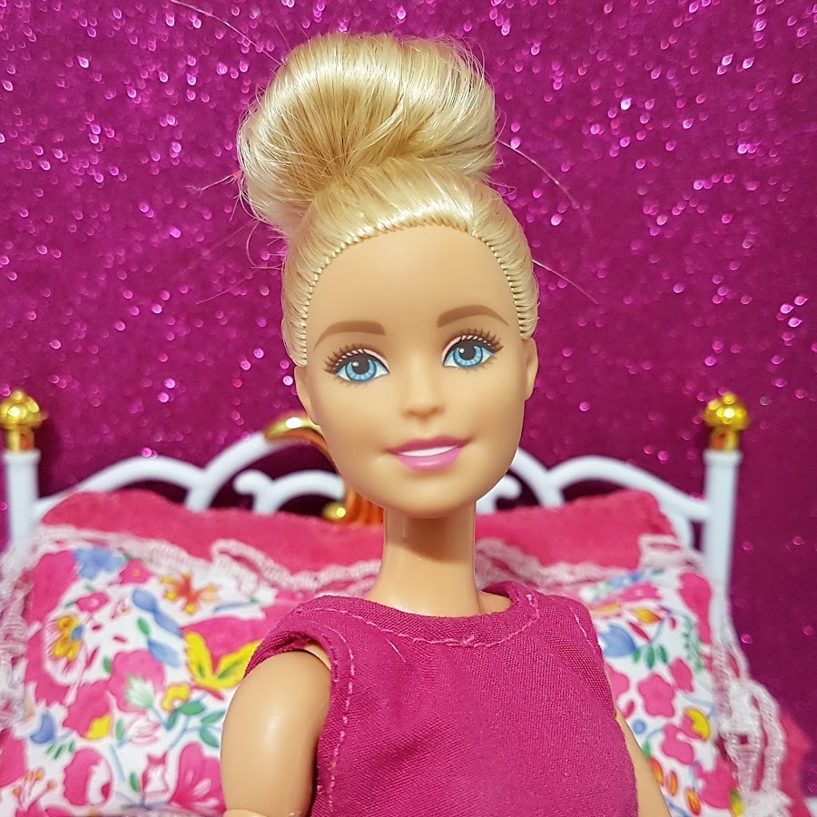 Fotos de cheap peinados de barbie