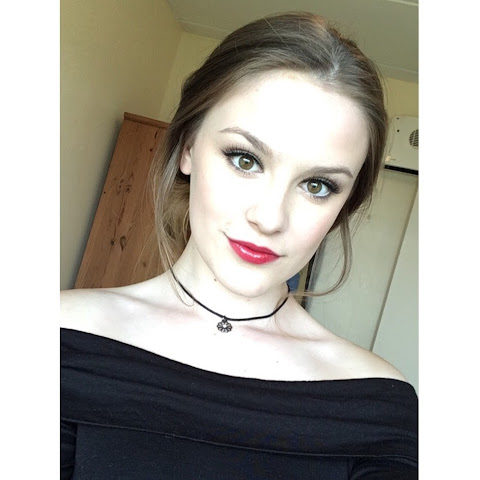 influencer profile picture