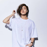 Jin Akanishi - YouTube