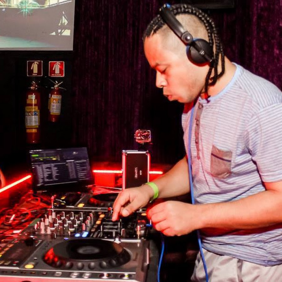DJ Henry Jay - YouTube DJ Henry Jay