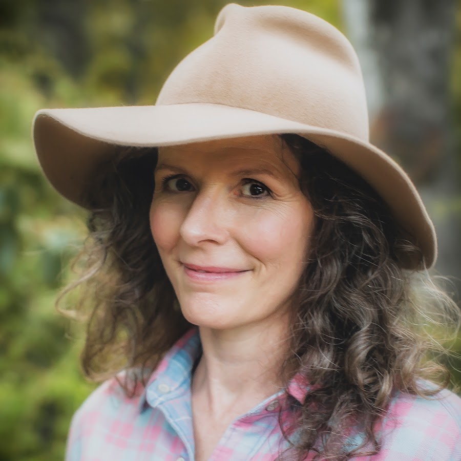 Edie Brickell