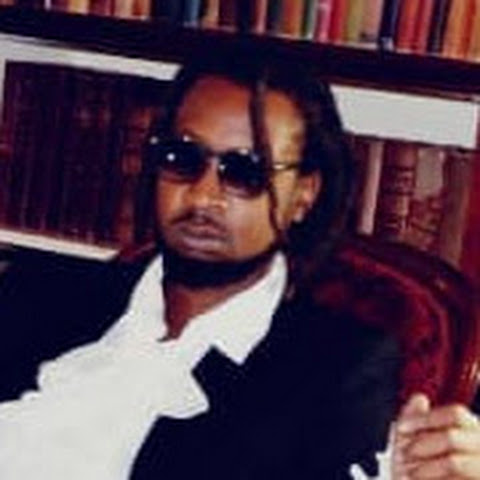 influencer profile picture
