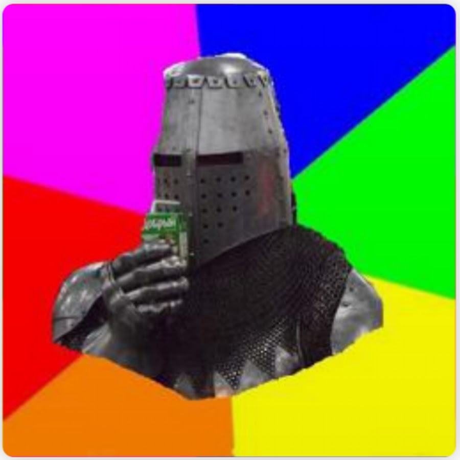 Knight meme. Мемы про рыцарей. Рыцарь Мем. Крестоносец пьет сок. Мемы про крестоносцев.