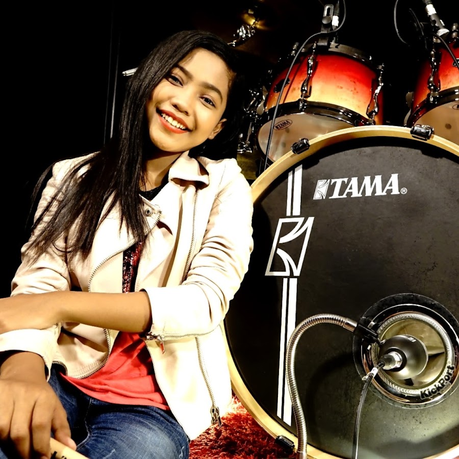 Nur Amira Syahira @amiradrummer