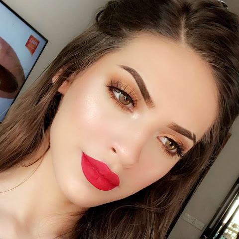 influencer profile picture