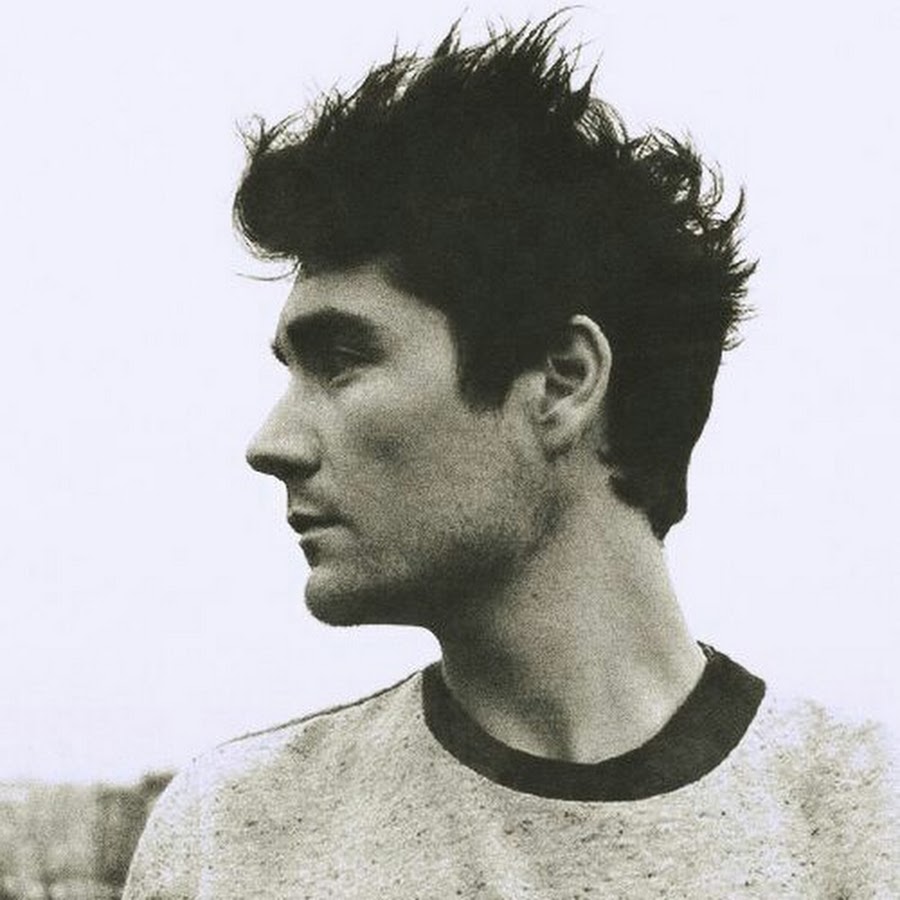 Dan Smith Bastille. Дэн Уарри-Смит. Dan Smith (Singer). Dan Smith Bastille Галустян.