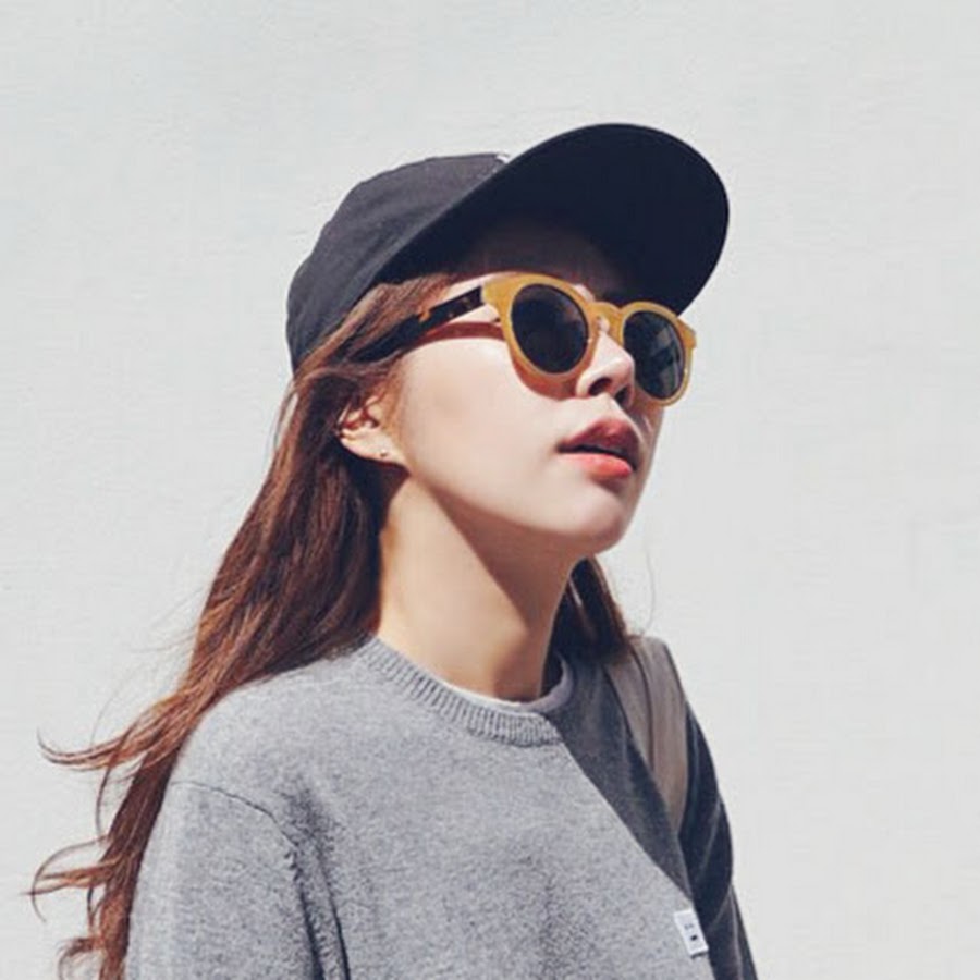 influencer profile picture