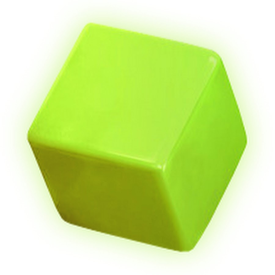 Big cube. Зеленый куб. Дети с зеленым кубиком. Зеленые кубики на белом фоне. Салатовый кубик.