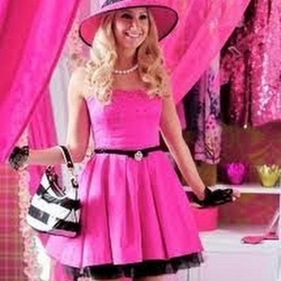 Блондинка в розовом платье. Розовый наряд на вечеринку. Розовая одежда. Девушка с выпускного стиль одежды.