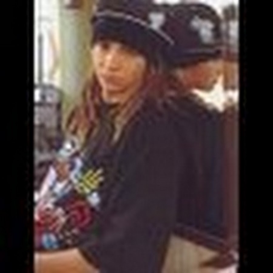 Какой рост у тома каулитца. Tom Kaulitz. Tom Kaulitz 2005. Том Каулитц 2009. Том Каулитц в молодости.