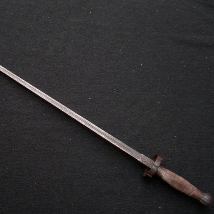 Холодное оружие китая. Китайское древковое оружие. Китайские копья-мечи. Копьё Холодное оружие. Копья древнего Китая.