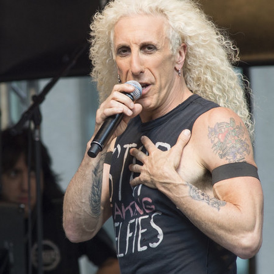 Ди снайдер. Ди Снайдер Твистед систер. Ди Снайдер Twisted sister. Dee Snider группа. Твистед систер солист.