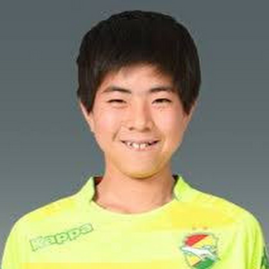 AIf8zZQwRYd01_hR64iRQI91_0nhIFgbuxPH_rVM_LLbSA=s900ckc0x00ffffffnorj