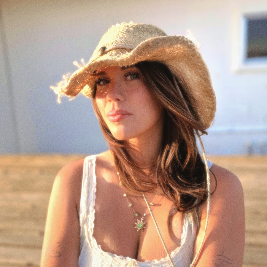 michaela dunworth - YouTube