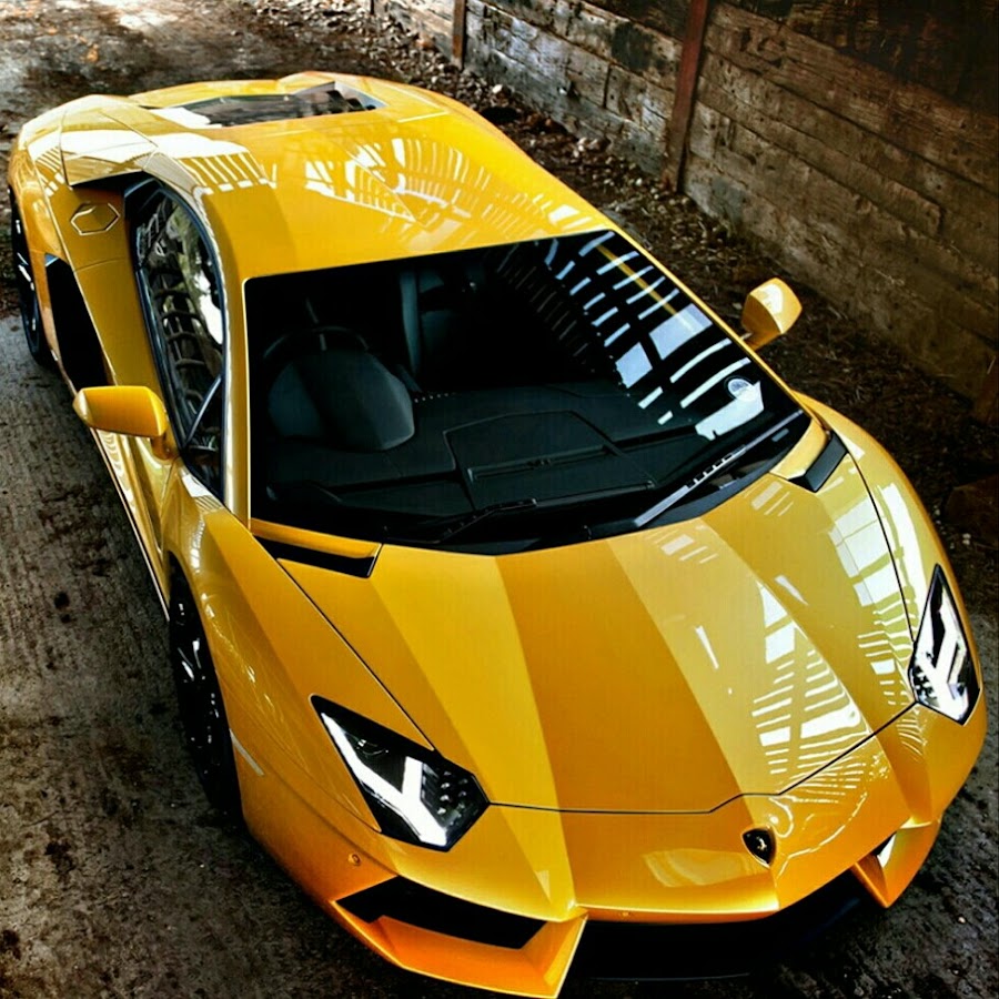 Телефоны для мальчиков 7. Ламборджини авентадор. Ламборджини авентадор желтый. Lamborghini Aventador желтый. Ламборгини а4.