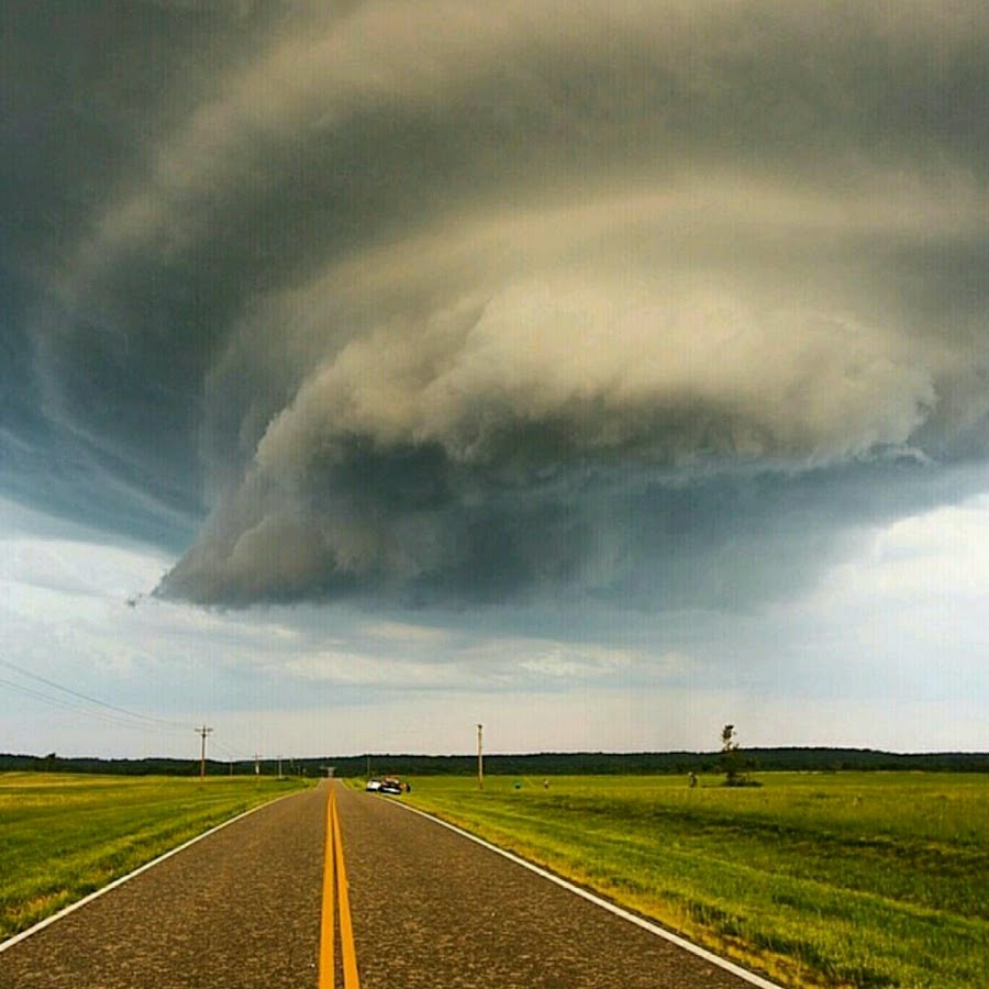 Dangerous storm. Аллея Торнадо.