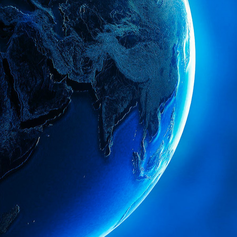 Земля там сырая. Glowing Earth\. Earth curve. Sunshine Planet Blue.