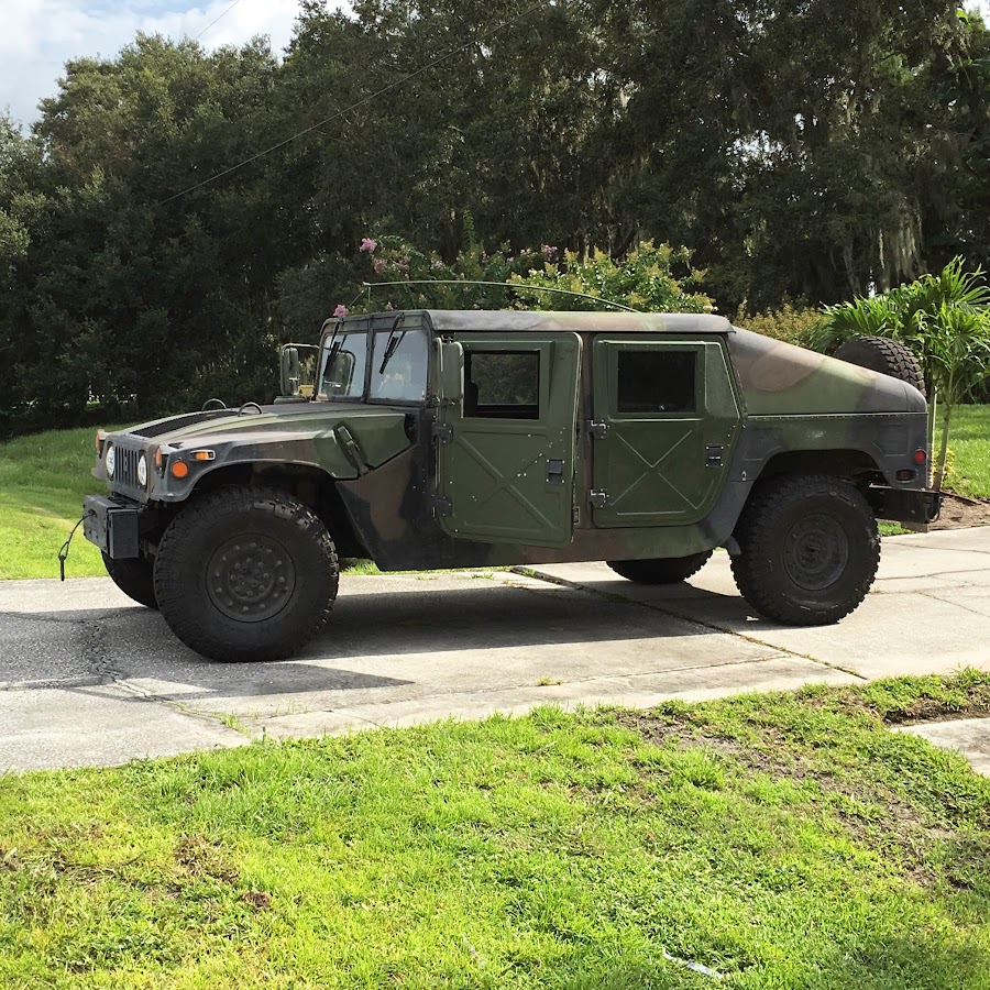 HMMWV m1165