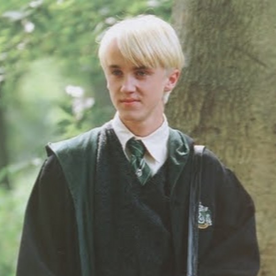 <b>Draco</b> Malfoy - YouTube.