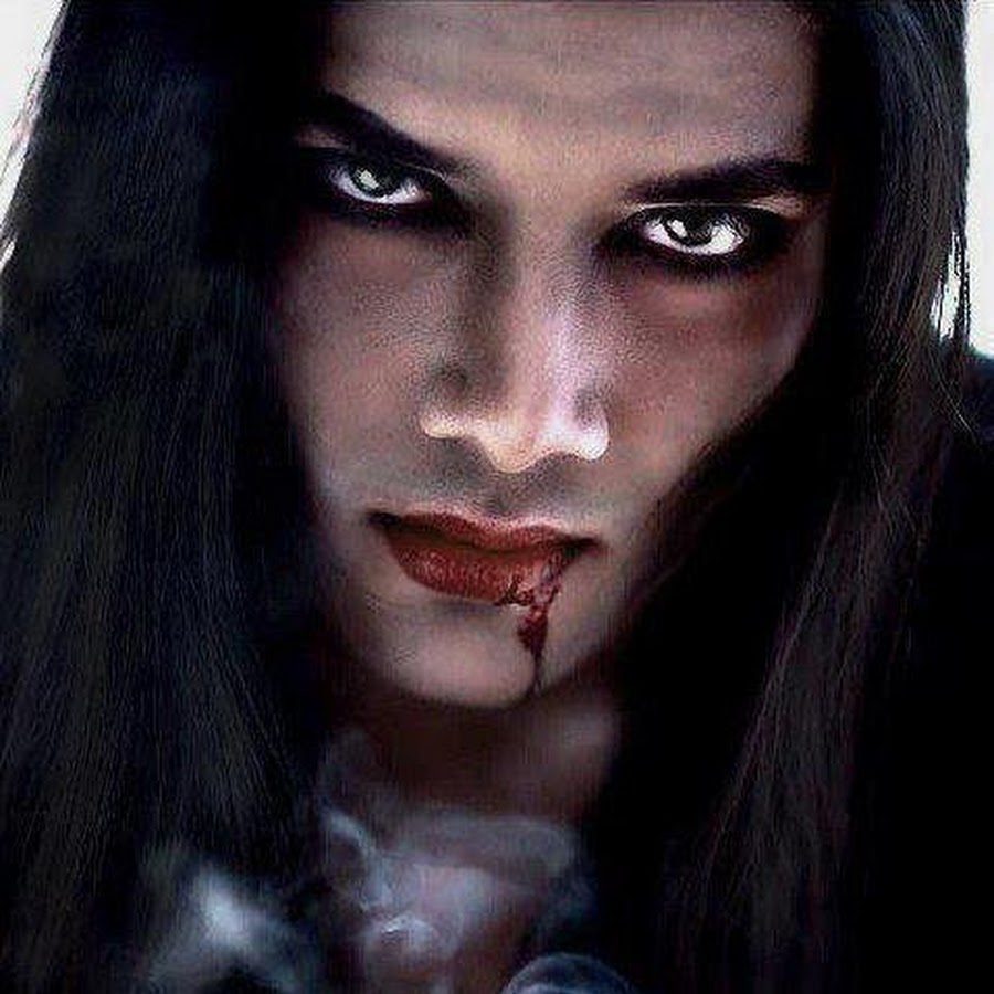 Вампир нейтрал донор. Киран вампир. Красивые вампиры мужчины. Красивый вампир. Готы вампиры парни.