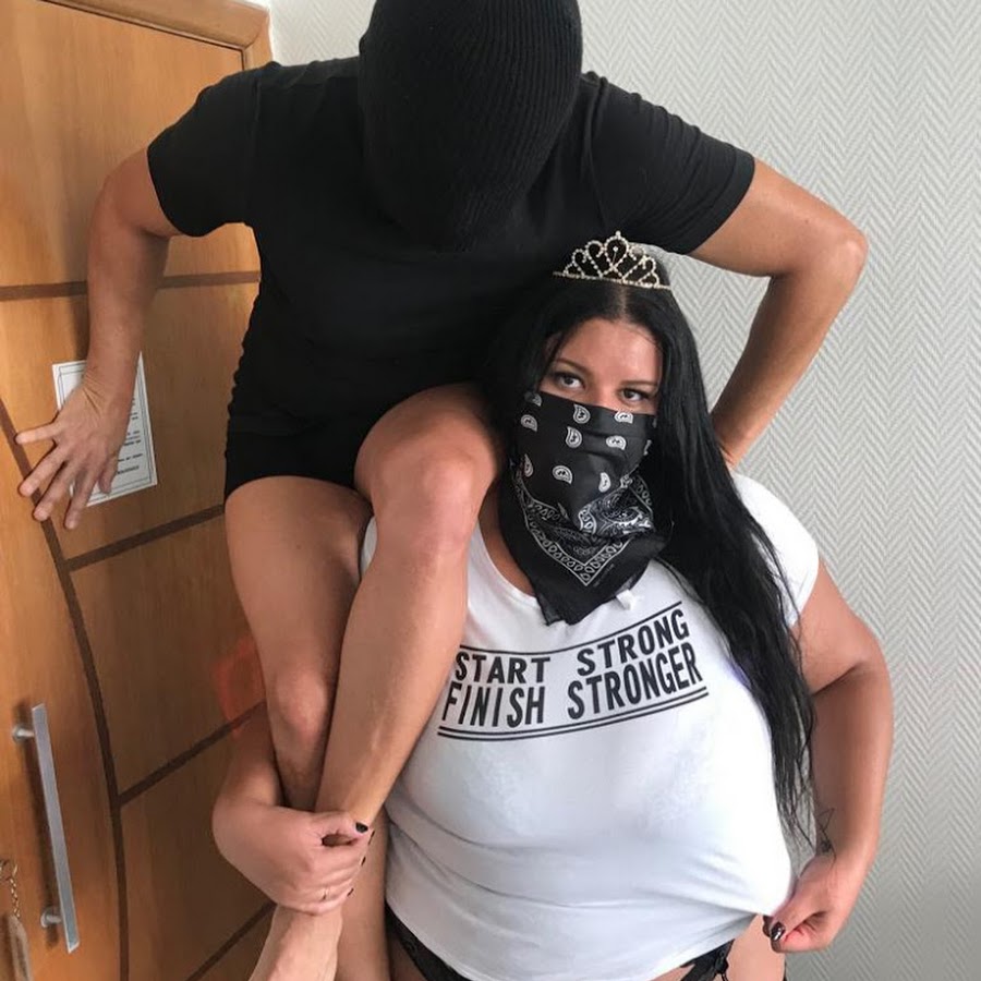 Letícia BBW - YouTube