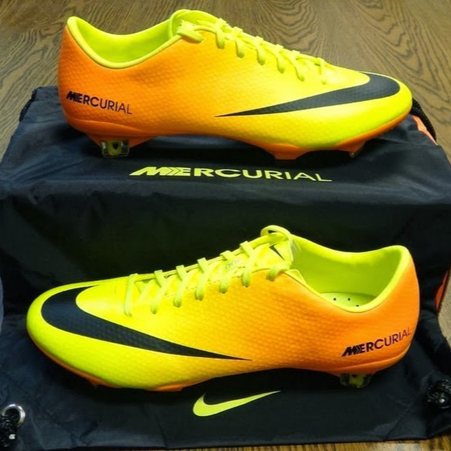 Бутсы Nike Mercurial желтые