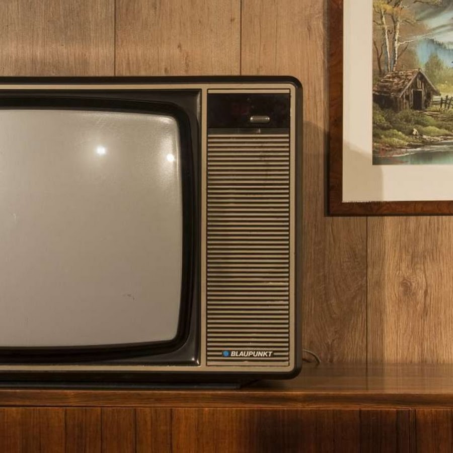 Телевизор 80 х. Грюндик телевизор Винтаж. Телевизоры Грюндик 90-х. Телевизор Грюндик 80-х годов. Телевизор Рубин ц 208.
