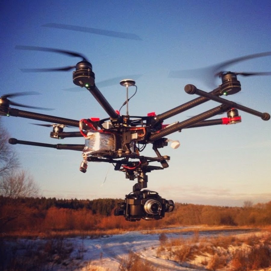 Звук бабы яги дрон. Квадрокоптер-дрон Drone af935. Квадрокоптер l900 Pro. Баба Яга коптер ВСУ. Октокоптер баба Яга.