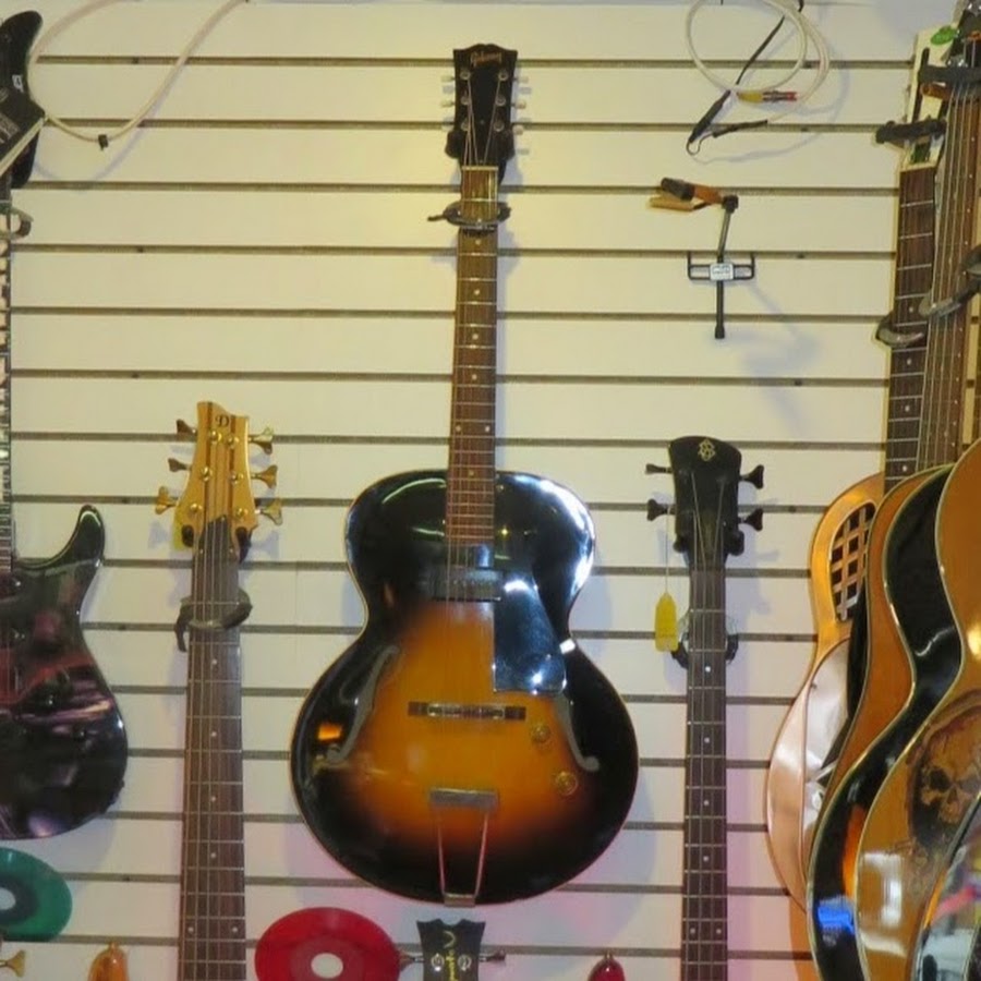 tommy's guitars & trading posts