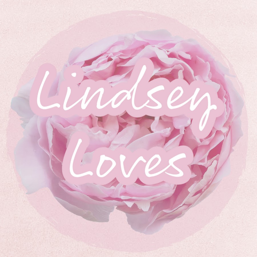 Lindsey love's