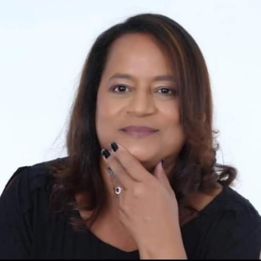 AL5GRJV3jd9H0xOS0OvoFsMSZ2Ir7FSIucPJIYLTotTv=s900-c-k-c0x00ffffff-no-rj