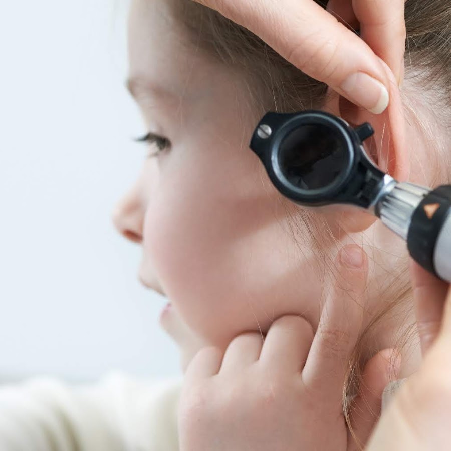 Сурдолог для детей. Врач сурдолог. Обследование ушей и слуха. Сурдолог-отоларинголог. Исследование слуха у детей.