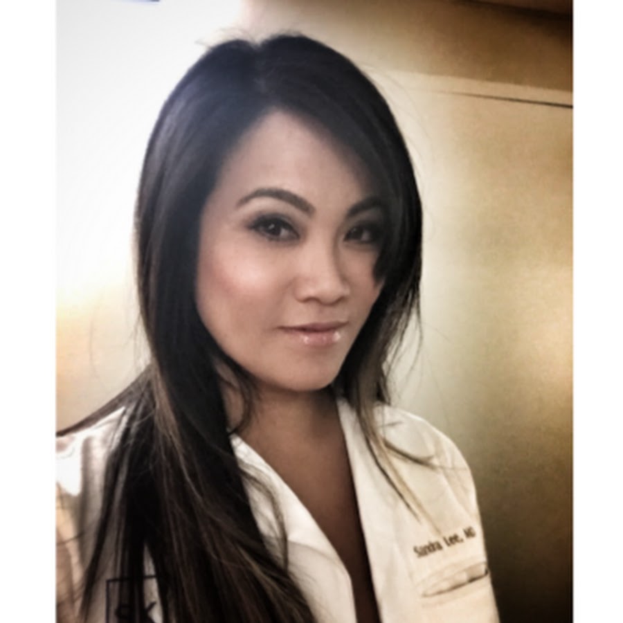 Dr. Sandra Lee (aka Dr. Pimple Popper) - TV Appearances - YouTube