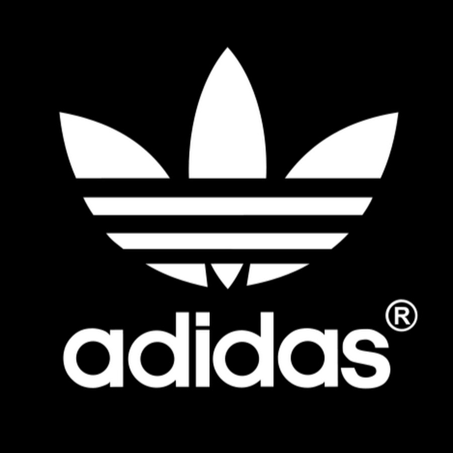 Adidas значок