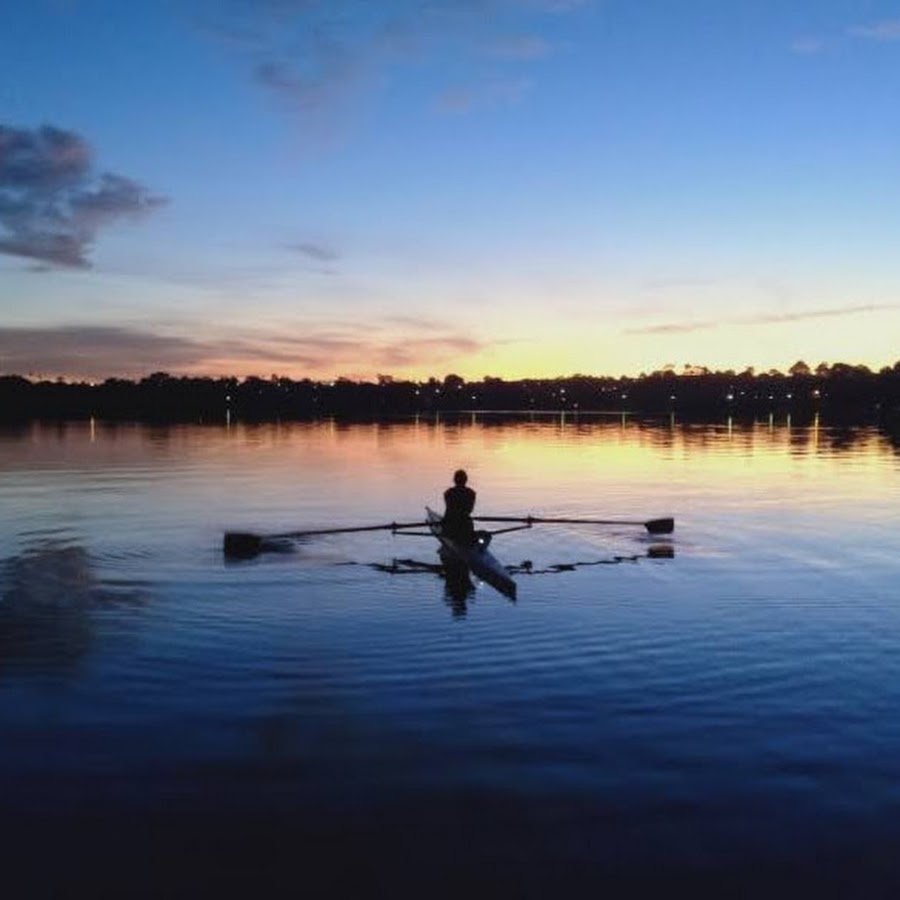 AL5GRJWrV0_DucnMKrceXRrJbFOb_M4wphK8doygMM190w=s900ckc0x00ffffffnorj