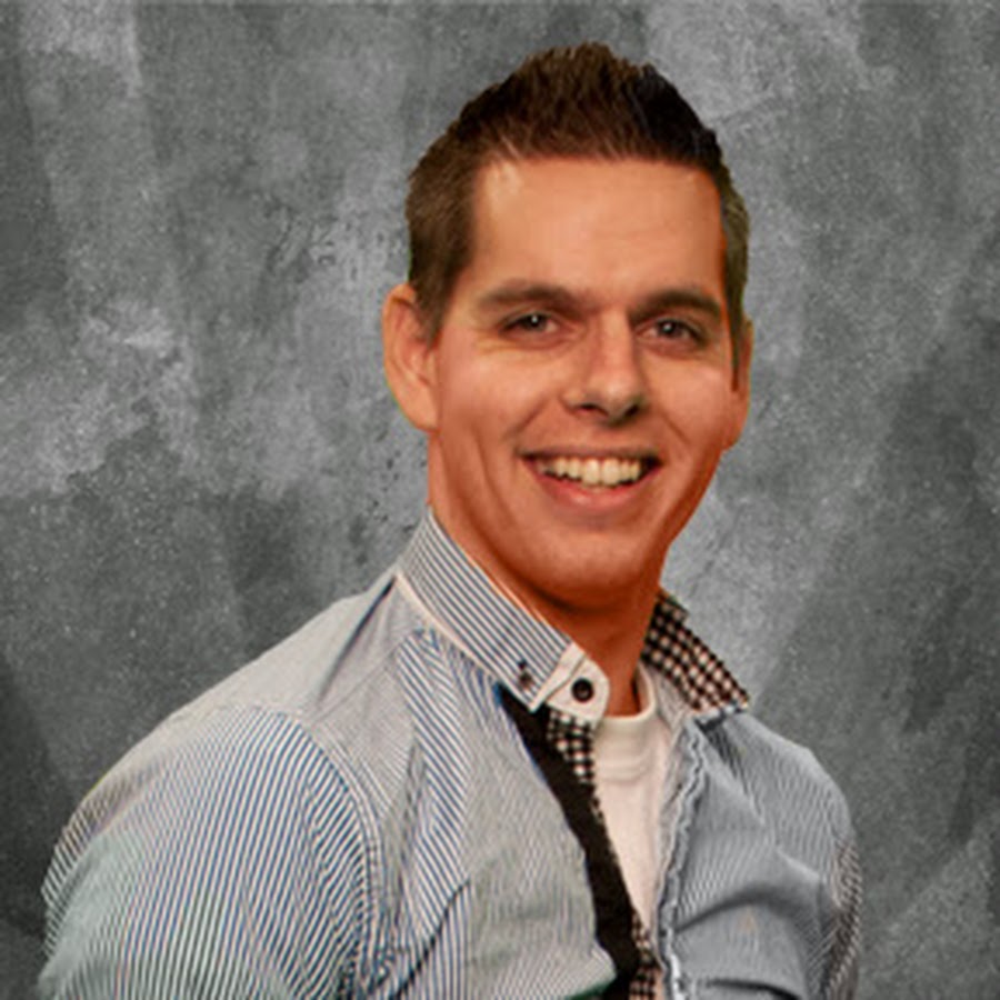 AL5GRJWtp87BKjRrb9BYyN4hWxYr23p5WxrPCTnSSHdBzw=s900-c-k-c0x00ffffff-no-rj