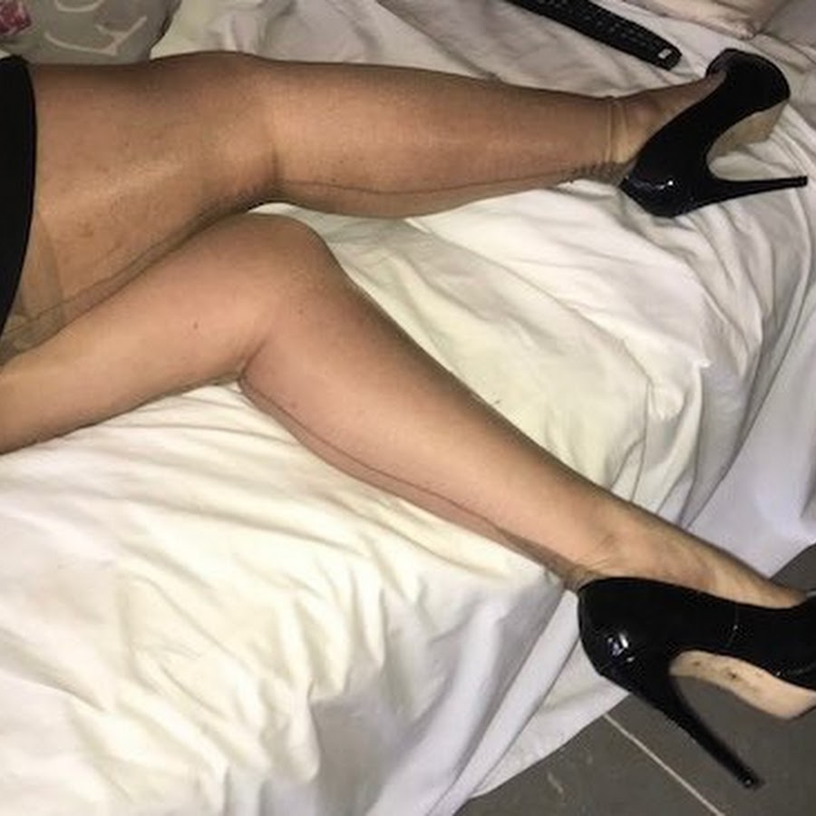 Nylon-Pantyhose Heaven - YouTube