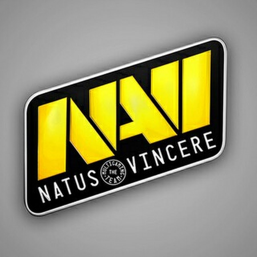 Наклейка natus vincere