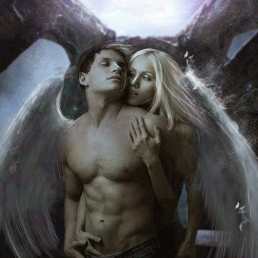 Ангел обнимает демона