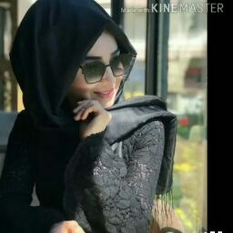 Мусульманские девушки в очках