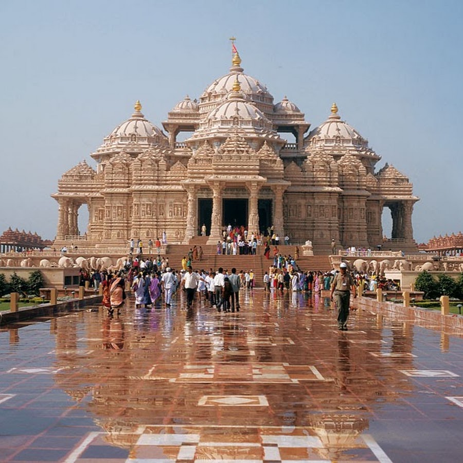 Белый храм в Индии