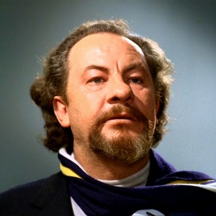 Лео маккерн. Morriarti Leo MCKERN. Leo MCKERN holmes. Лео МАККЕРН Кромвель.