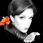 Sarah Andrews - @CapturebySarah YouTube Profile Photo