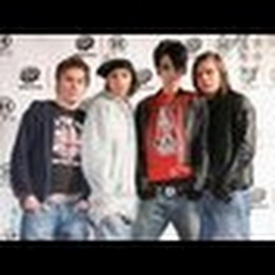 Какую группу хотели. Токио хотел группа 2007. Tokio Hotel состав. Группы 2007 года. Токио хотел подростки.