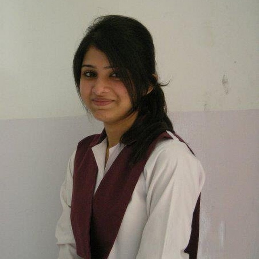 Beautiful college girl. Pakistan School girl. Pakistan College girl. Beautiful Pakistani College girl. Paki College girl.