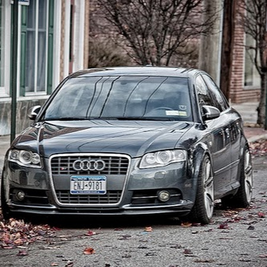 4а б. Ауди s4 b7. Audi s4 b7 Grey. Ауди rs4 2913. Audi a4 b7 Sverige.