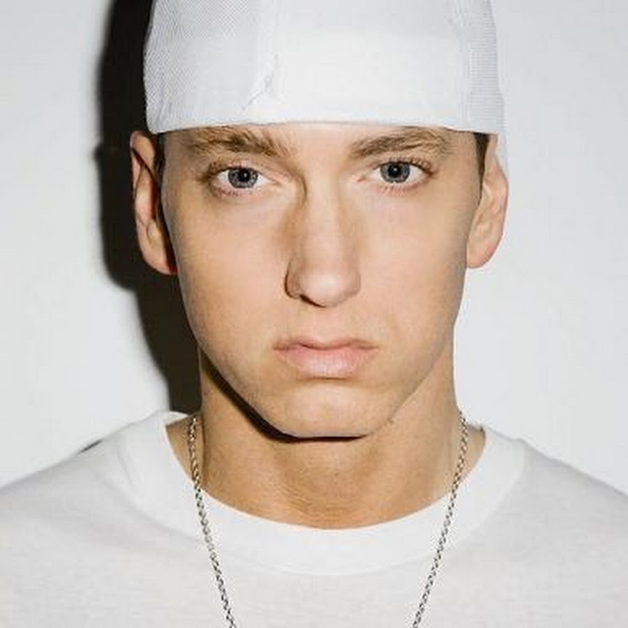 Эминем 2022. Eminem 2000. Эминем 2021. Eminem 2008.