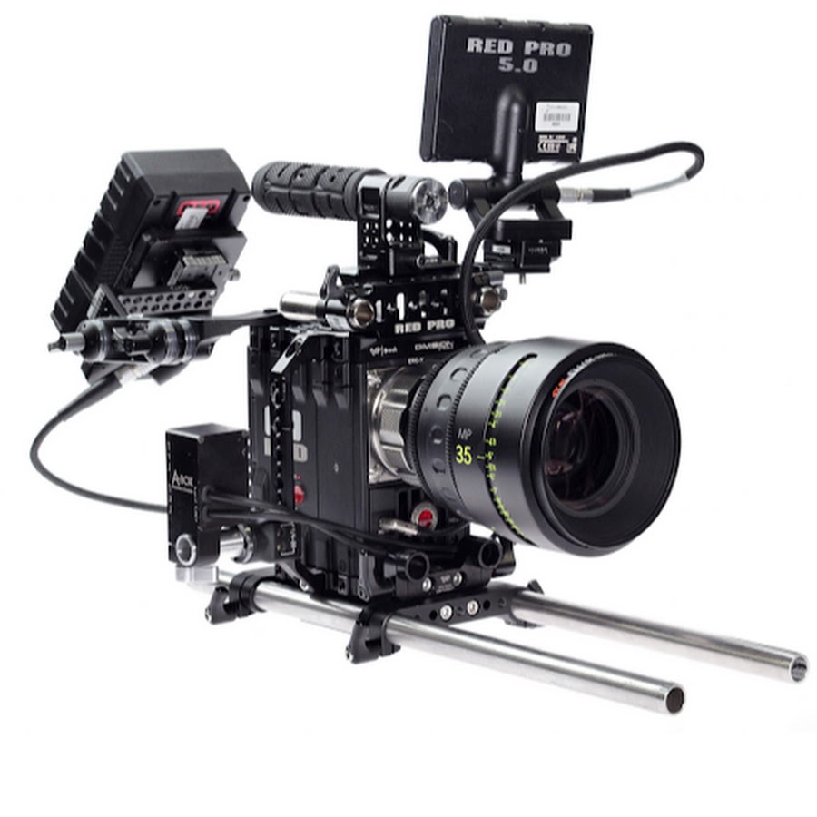 Cinema 2000. Red Epic m 5k. Red Epic-x 5k. Видеооператор Red. Проф камера Red с обвесом.