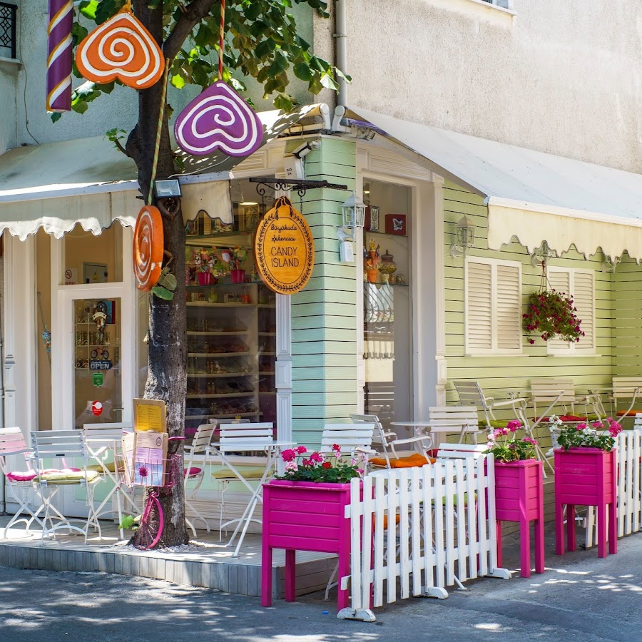 Candied island. Принцевы острова Стамбул Бююкада. Остров Büyükada. Мороженое у Юнуса Бююкада. Принцевы острова рестораны.